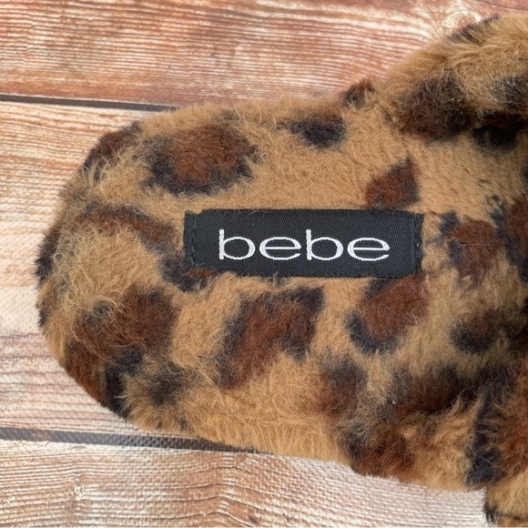 Bebe Fanny Womens Faux Fur Footbed Slide Sandals size 7 - Picture 5 of 15